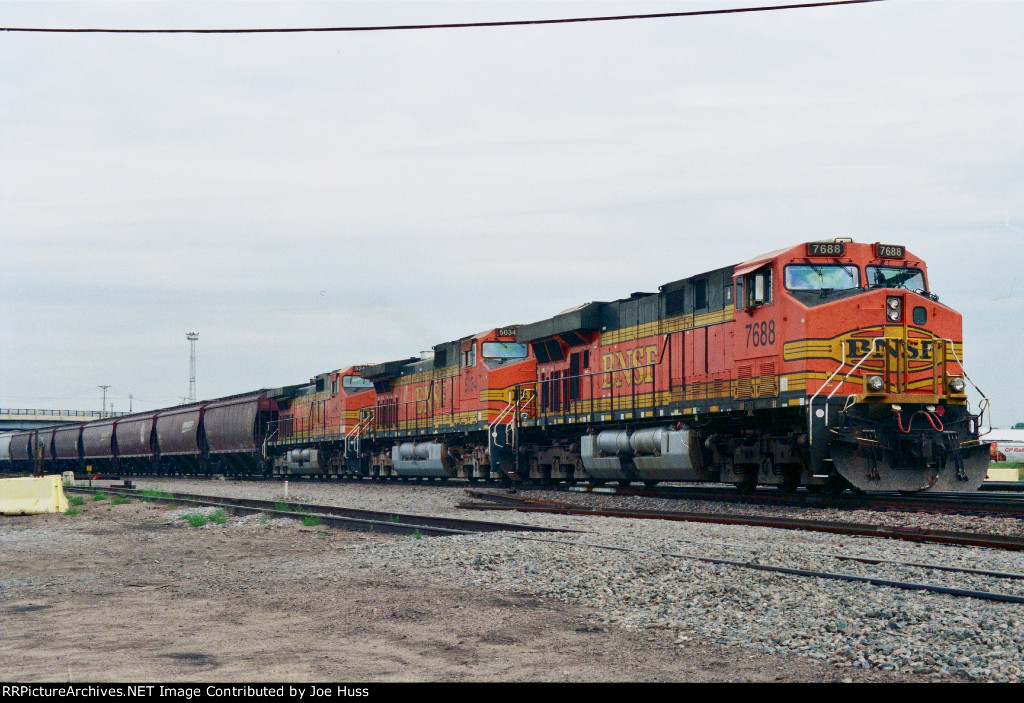 BNSF 7688 West